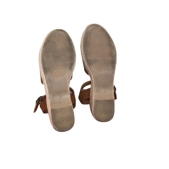 Universal Threads Faux Suede Espadrilles Gently Used SZ 10 Wedge Heel Sandal - Picture 7 of 8